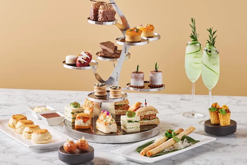 A Timeless Journey: Conrad Signatures & Singapore Flavours (Weekday) at Lobby Lounge
